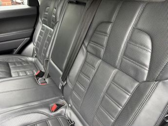 LAND ROVER RANGE ROVER SPORT 3.0 SD V6 Autobiography Dynamic SUV 5dr Diesel Auto 4WD Euro 6 (