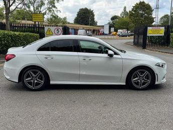 MERCEDES-BENZ A-CLASS 2.0 A200d AMG Line (Premium 2) Saloon 4dr Diesel 8G-DCT Euro 6 (