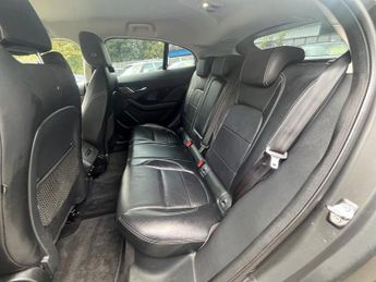 JAGUAR I-PACE 400 90kWh SE SUV 5dr Electric Auto 4WD (400 ps)
