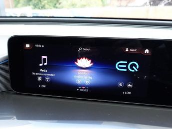 MERCEDES-BENZ EQC EQC 400 80kWh AMG Line SUV 5dr Electric Auto 4MATIC (408 ps)