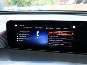 MERCEDES-BENZ EQC EQC 400 80kWh AMG Line SUV 5dr Electric Auto 4MATIC (408 ps)