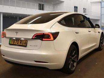 TESLA Model 3 (Dual Motor) Long Range Saloon 4dr Electric Auto 4WDE (346 ps)