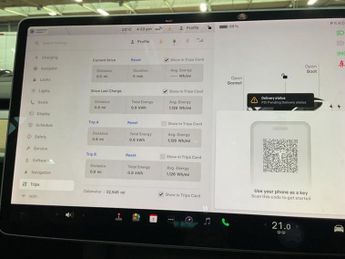TESLA Model 3 (Dual Motor) Long Range Saloon 4dr Electric Auto 4WDE (346 ps)