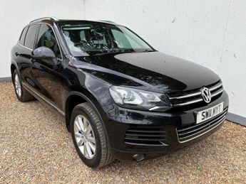 Volkswagen Touareg 3.0 TDI V6 SE SUV 5dr Diesel Tiptronic 4WD Euro 5 (s/s) (240 ps)
