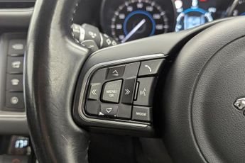 JAGUAR XF 2.0d Prestige Saloon 4dr Diesel Auto Euro 6 (s/s) (163 ps)