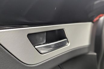 JAGUAR XF 2.0d Prestige Saloon 4dr Diesel Auto Euro 6 (s/s) (163 ps)