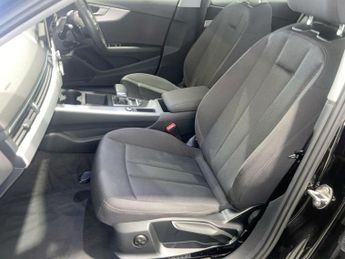 AUDI A4 2.0 TDI 35 Technik Saloon 4dr Diesel S Tronic Euro 6 (s/s) (163 