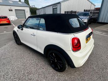 MINI CONVERTIBLE 2.0 Cooper S Convertible 2dr Petrol Manual Euro 6 (s/s) (192 ps)