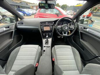 VOLKSWAGEN GOLF 1.4 TSI BlueMotion Tech ACT R-Line Hatchback 5dr Petrol DSG Euro