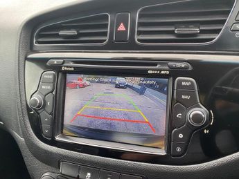 KIA CEED 1.6 CRDi 3 Sportswagon 5dr Diesel Auto Euro 5 (126 bhp)