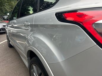 FORD KUGA 2.0 TDCi EcoBlue ST-Line Edition SUV 5dr Diesel Powershift AWD E