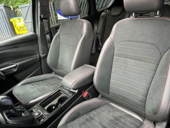 FORD KUGA 2.0 TDCi EcoBlue ST-Line Edition SUV 5dr Diesel Powershift AWD E