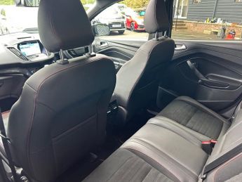 FORD KUGA 2.0 TDCi EcoBlue ST-Line Edition SUV 5dr Diesel Powershift AWD E