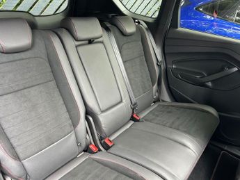 FORD KUGA 2.0 TDCi EcoBlue ST-Line Edition SUV 5dr Diesel Powershift AWD E