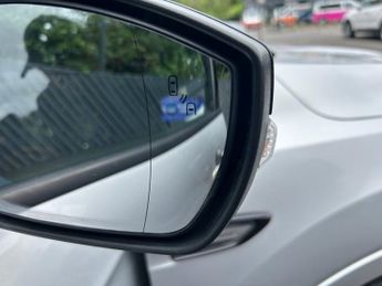 FORD KUGA 2.0 TDCi EcoBlue ST-Line Edition SUV 5dr Diesel Powershift AWD E