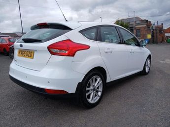 FORD FOCUS 1.6 Zetec Hatchback 5dr Petrol Powershift Euro 6 (125 ps)