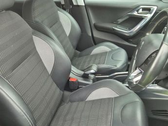 PEUGEOT 2008 1.6 e-HDi Allure SUV 5dr Diesel EGC Euro 5 (s/s) (92 ps)