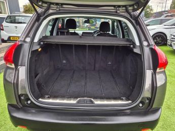 PEUGEOT 2008 1.6 e-HDi Allure SUV 5dr Diesel EGC Euro 5 (s/s) (92 ps)