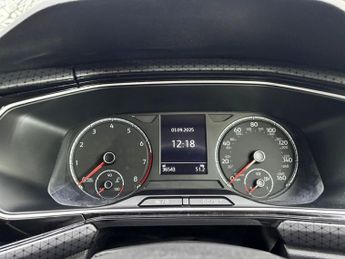 VOLKSWAGEN T-CROSS 1.0 TSI SEL SUV 5dr Petrol DSG Euro 6 (s/s) (110 ps)