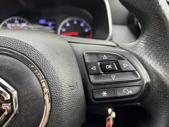 MG MG ZS 1.0 T-GDI Excite SUV 5dr Petrol Auto Euro 6 (111 ps)