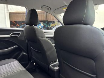 MG MG ZS 1.0 T-GDI Excite SUV 5dr Petrol Auto Euro 6 (111 ps)