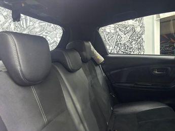 TOYOTA YARIS 1.5 VVT-h GR SPORT Hatchback 5dr Petrol Hybrid E-CVT Euro 6 (s/s