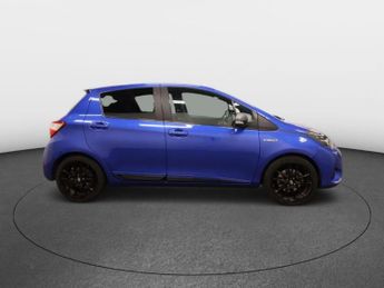 TOYOTA YARIS 1.5 VVT-h GR SPORT Hatchback 5dr Petrol Hybrid E-CVT Euro 6 (s/s