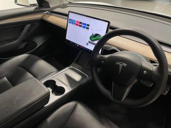 TESLA Model 3 (Dual Motor) Long Range Saloon 4dr Electric Auto 4WDE (346 ps)