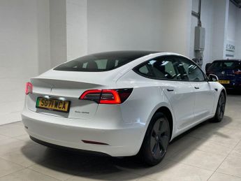 TESLA Model 3 (Dual Motor) Long Range Saloon 4dr Electric Auto 4WDE (346 ps)