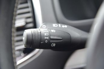 VOLVO XC90 2.0h T8 Twin Engine 10.4kWh R-Design Pro SUV 5dr Petrol Plug-in 