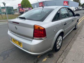 VAUXHALL VECTRA 1.8 VVT Life Hatchback 5dr Petrol Manual (173 g/km, 138 bhp)