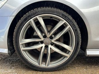 AUDI A6 SALOON 2.0 TDI Black Edition Saloon 4dr Diesel S Tronic quattro Euro 6 