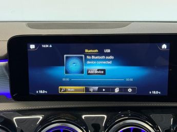 MERCEDES-BENZ A-CLASS 1.3 A180 AMG Line Edition (Executive) Saloon 4dr Petrol 7G-DCT E
