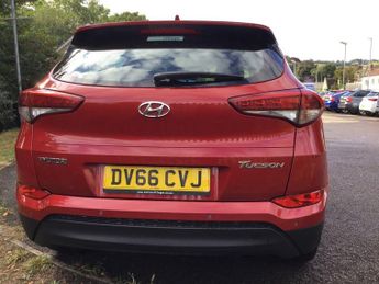 HYUNDAI TUCSON 1.6 GDi Blue Drive SE SUV 5dr Petrol Manual Euro 6 (s/s) (132 ps