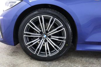 BMW 3 SERIES 2.0 320i M Sport Auto Euro 6 (s/s) 4dr
