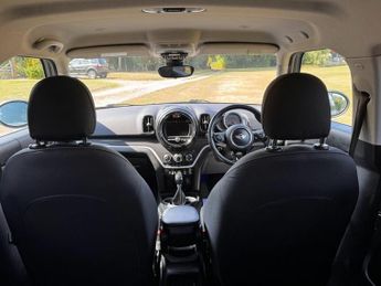 MINI COUNTRYMAN 1.5 7.6kWh Cooper SE SUV 5dr Petrol Plug-in Hybrid Auto ALL4 Eur