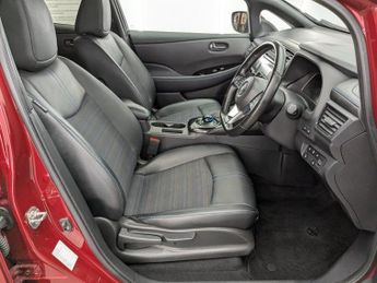 NISSAN LEAF 40kWh N-Connecta Hatchback 5dr Electric Auto (150 ps)