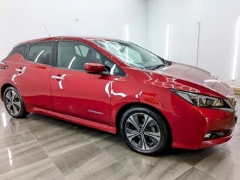NISSAN LEAF 40kWh N-Connecta Hatchback 5dr Electric Auto (150 ps)