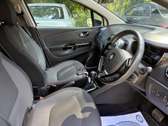 RENAULT CAPTUR 1.5 DCI DYNAMIQUE S NAV AUTOMATIC SUV 