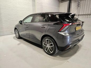 MG Mg4 64kWh Trophy Long Range Hatchback 5dr Electric Auto (203 ps)