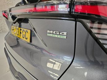 MG Mg4 64kWh Trophy Long Range Hatchback 5dr Electric Auto (203 ps)