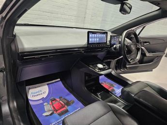 MG Mg4 64kWh Trophy Long Range Hatchback 5dr Electric Auto (203 ps)