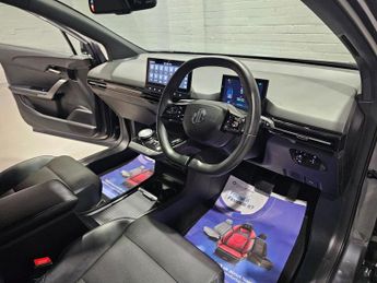 MG Mg4 64kWh Trophy Long Range Hatchback 5dr Electric Auto (203 ps)