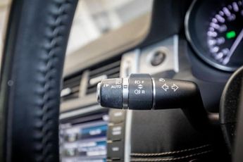LAND ROVER RANGE ROVER EVOQUE 2.2 SD4 Dynamic SUV 5dr Diesel Auto 4WD Euro 5 (s/s) (190 ps)