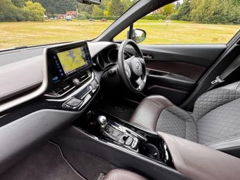 TOYOTA C-HR 1.8 VVT-h Excel SUV 5dr Petrol Hybrid CVT Euro 6 (s/s) (122 ps)