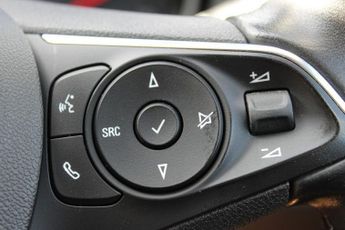 VAUXHALL GRANDLAND X 1.2 Turbo Sport Nav SUV 5dr Petrol Auto Euro 6 (s/s) (130 ps)