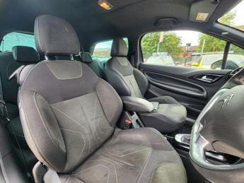 DS AUTOMOBILES DS 3 1.2 PureTech Elegance Hatchback 3dr Petrol EAT6 Euro 6 (s/s) (11