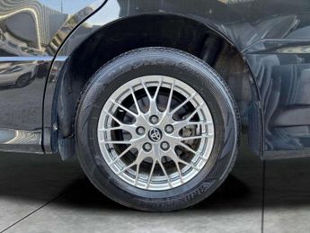 TOYOTA VOXY/NOAH 1.8 VVT-h Excel Business Edition CVT 7 Seats Euro 6 (s/s) 5dr