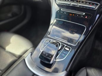 MERCEDES-BENZ C-CLASS 2.1 C220 BlueTEC AMG Line Saloon 4dr Diesel G-Tronic+ Euro 6 (s/