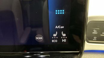 VOLKSWAGEN ID.3 Pro Performance 58kWh Family Hatchback 5dr Electric Auto (204 ps